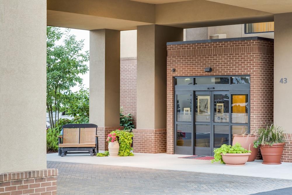 Hampton Inn Harrisonburg South Ngoại thất bức ảnh