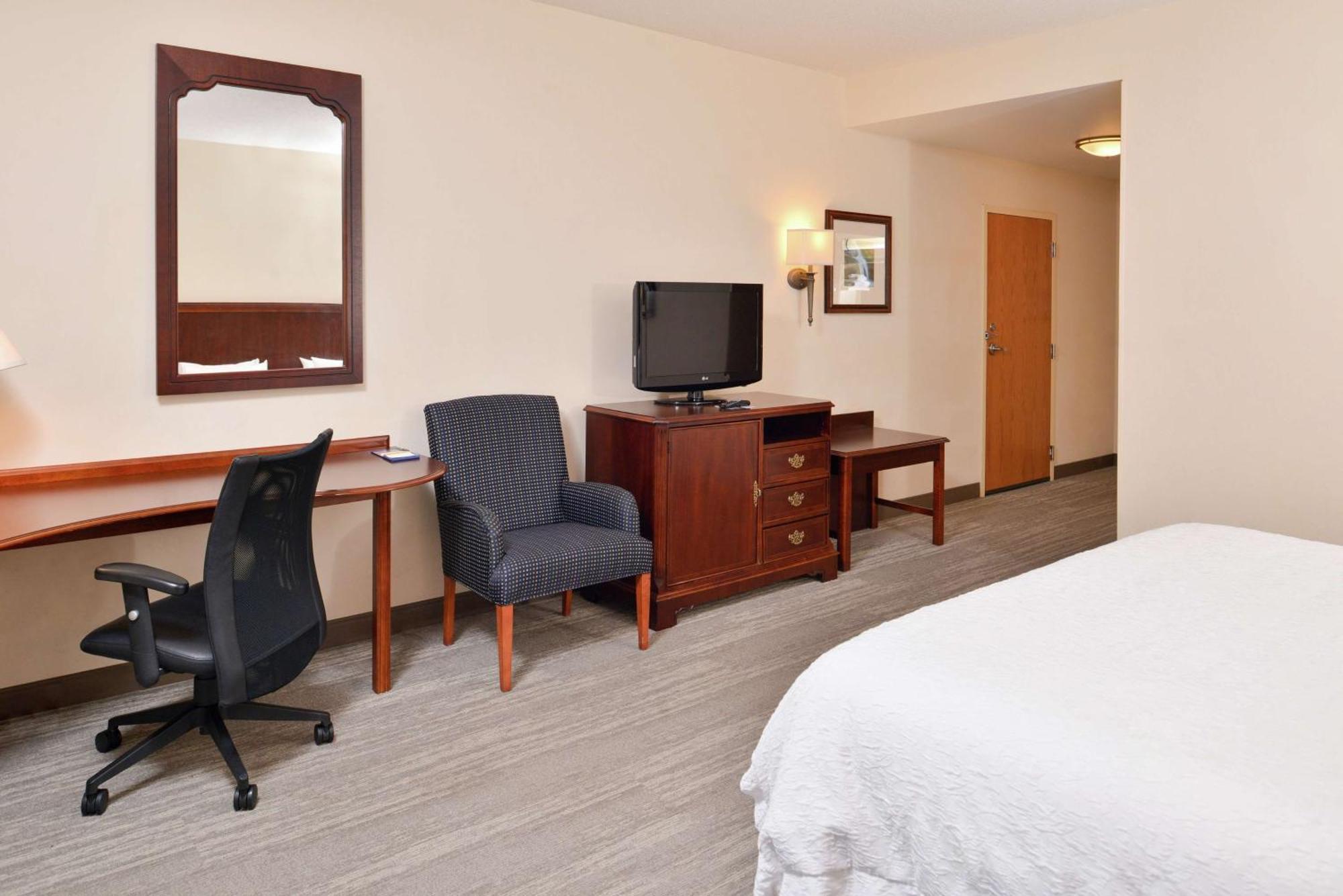 Hampton Inn Harrisonburg South Ngoại thất bức ảnh