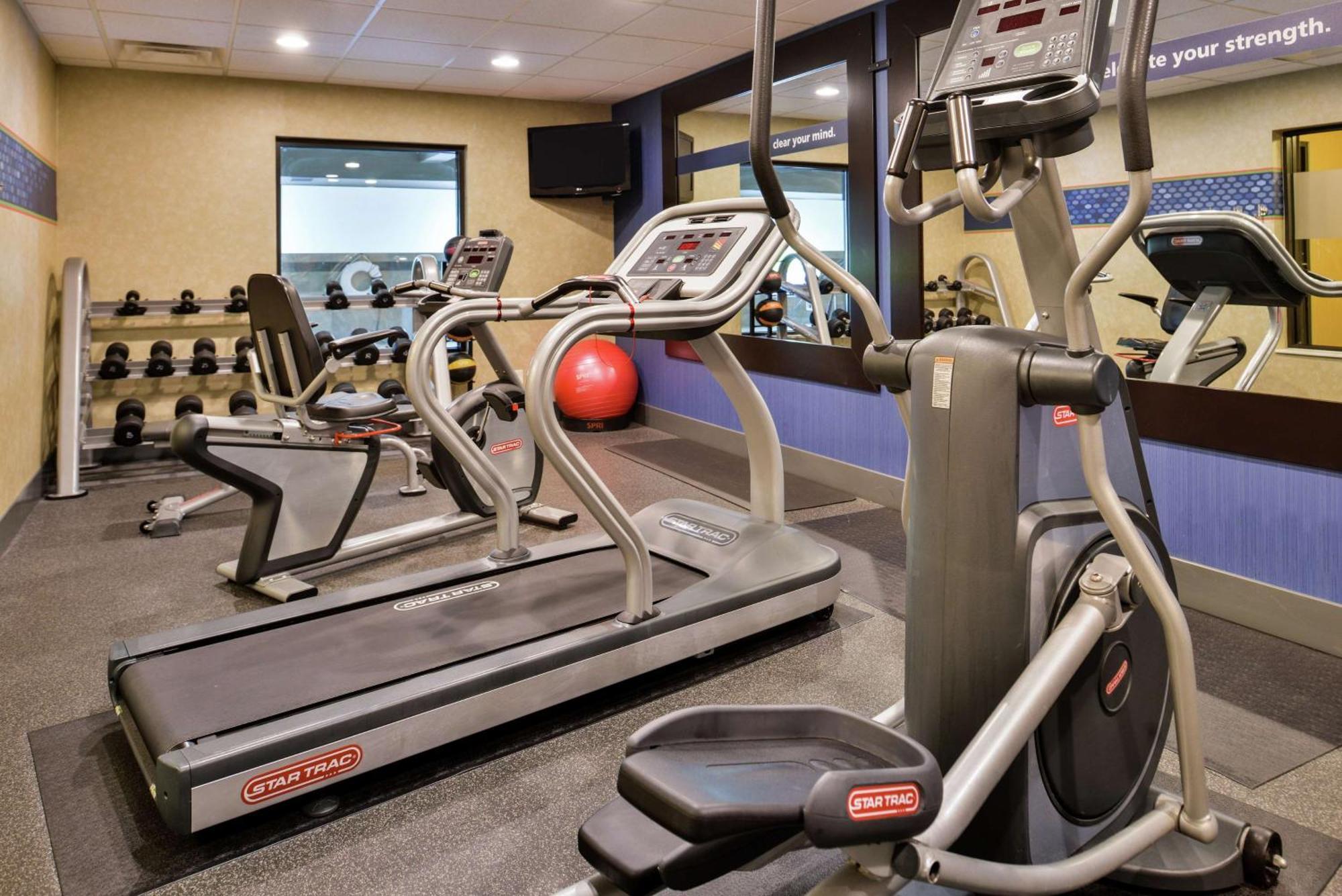 Hampton Inn Harrisonburg South Ngoại thất bức ảnh