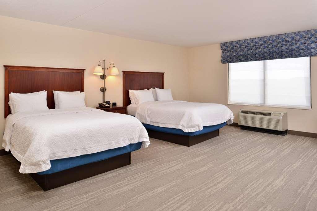 Hampton Inn Harrisonburg South Phòng bức ảnh