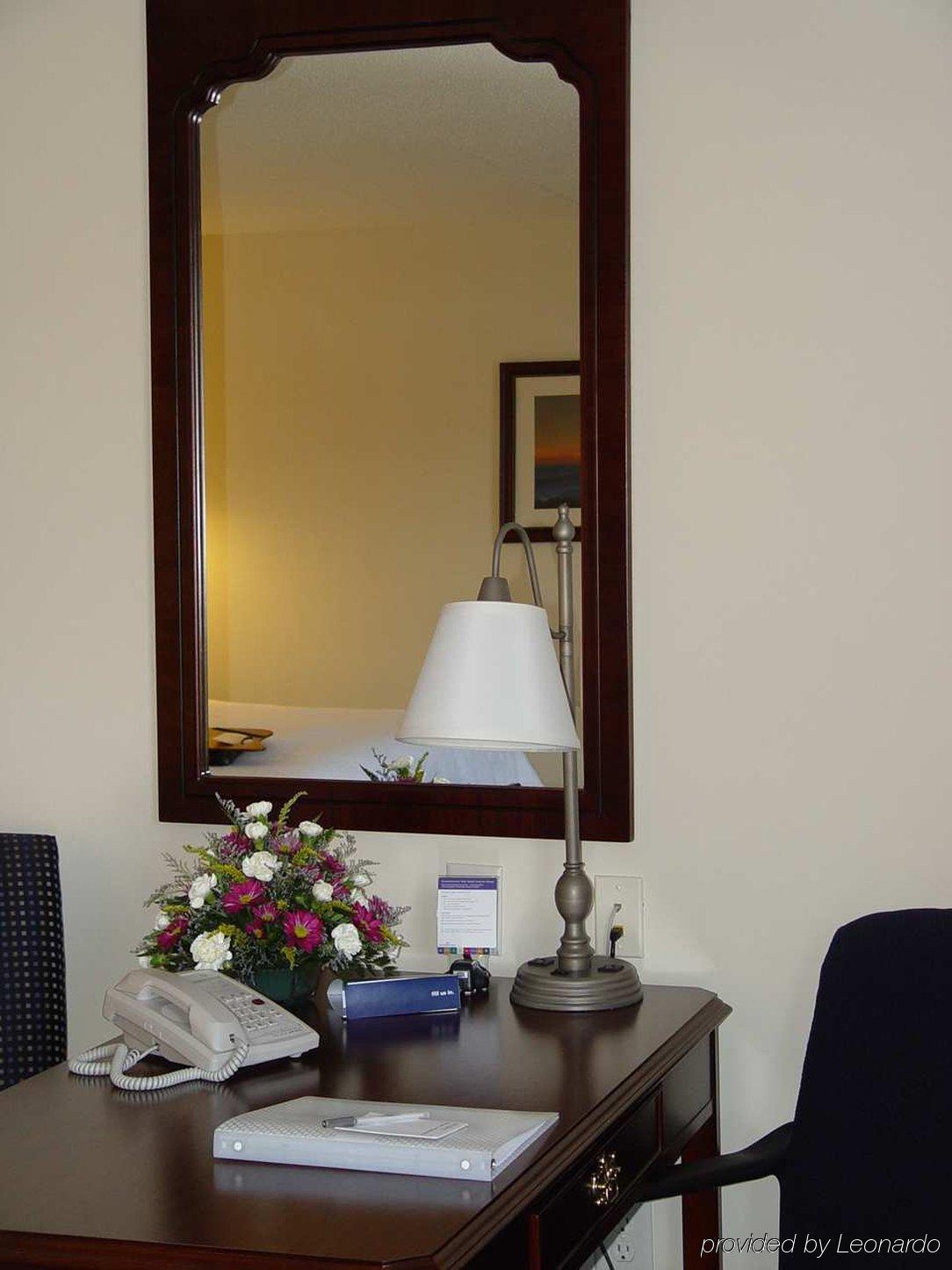 Hampton Inn Harrisonburg South Phòng bức ảnh