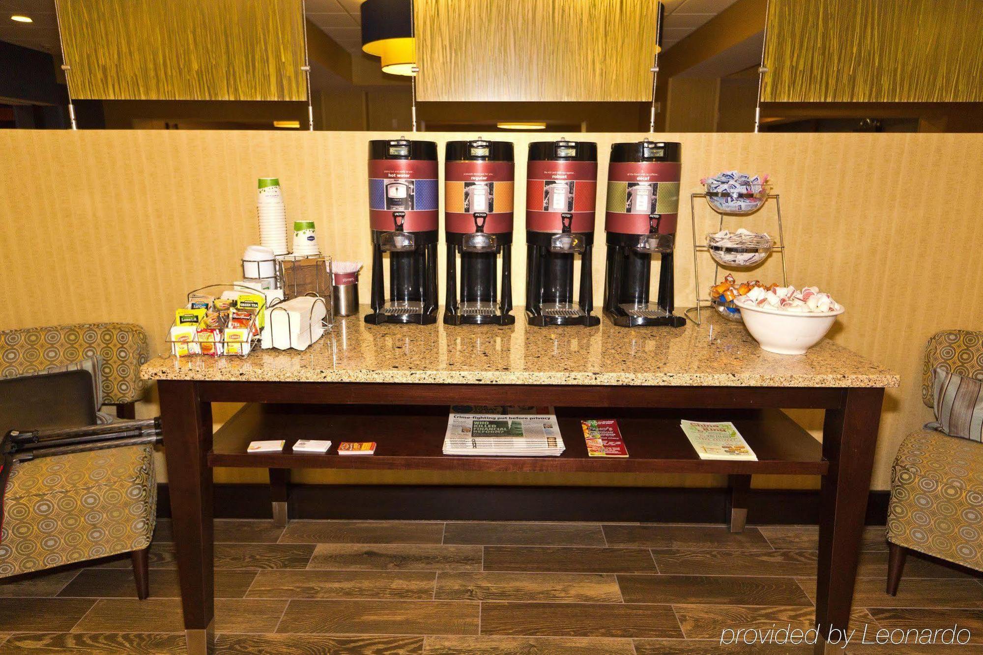 Hampton Inn Harrisonburg South Ngoại thất bức ảnh