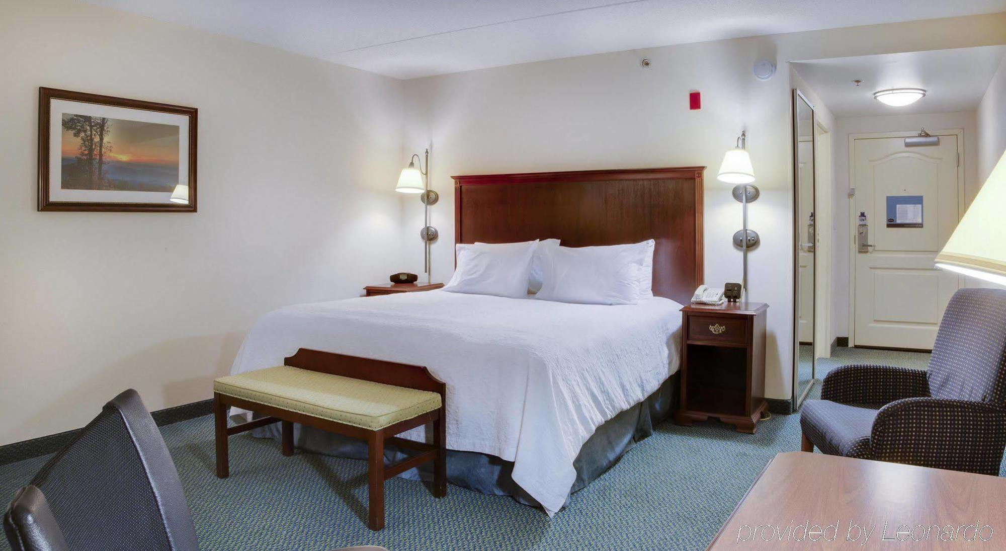 Hampton Inn Harrisonburg South Ngoại thất bức ảnh